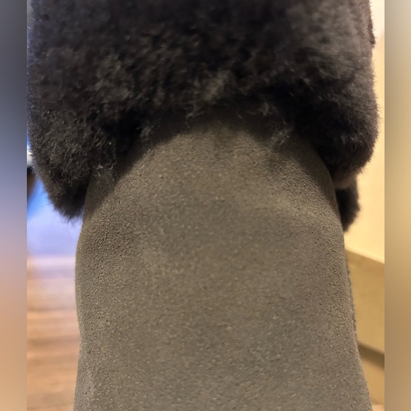 🆕NEW & AUTHENTIC UGG TALL BOOTS🆕 - Picture 12 of 14